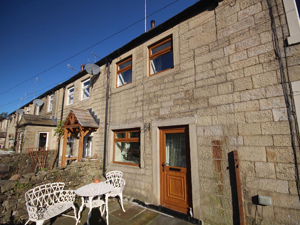 1 bedroom cottage For Sale in Salterforth - IMG_9742.jpg